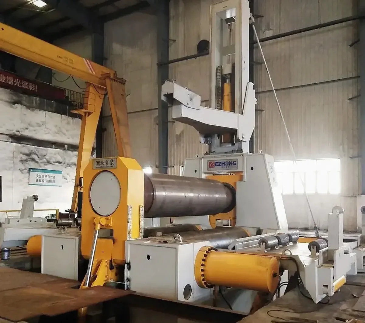 EZHONG Specialized Plate Rolling Machine For Wind Power Tower