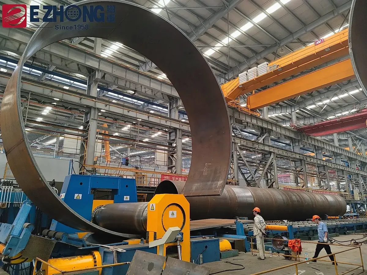 EZHONG's 200/4500 Super Large Fully Hydraulic Three-roller Rolling Machine Has Been Put into Production!