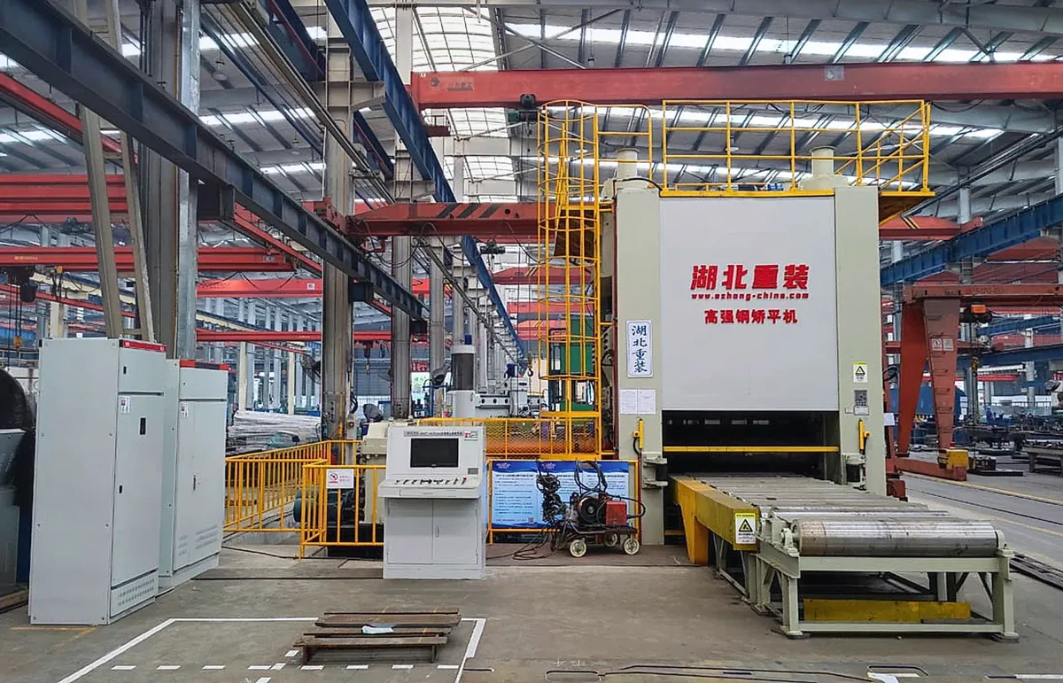 EZHONG_heavy-duty_leveling_machine_settled_in_Shandong_Energy_Heavy_Equipment_Company-2.jpg